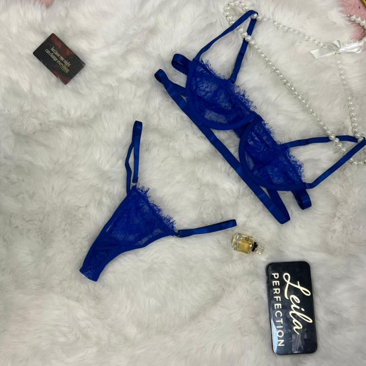 Ensemble de lingerie Bleu Royal & Perles